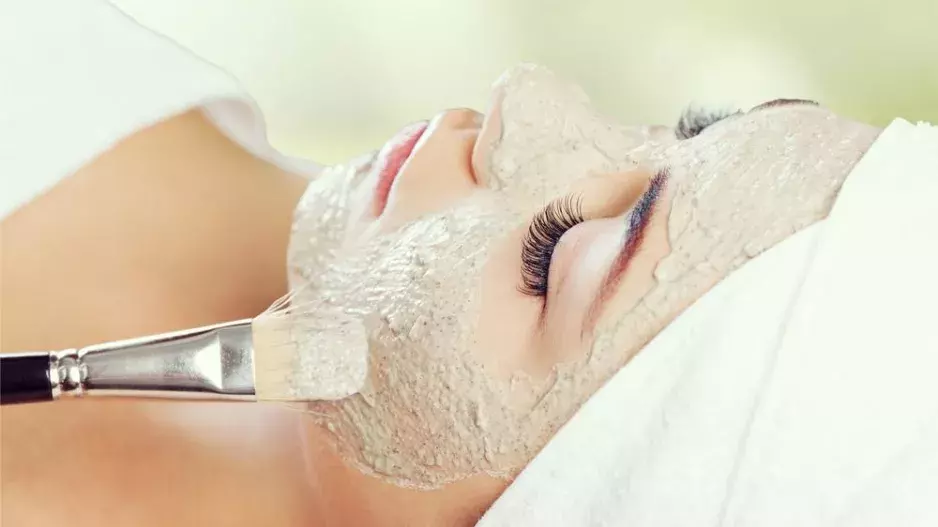 Recept: Domácí omlazující pleťová maska