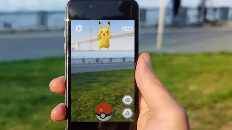 Pokémoni jsou zpět! Mobilní hra s oblíbenými příšerkami si podmanila svět