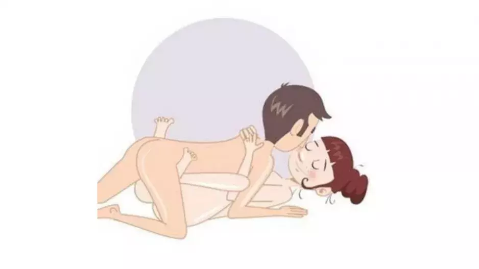 7 poloh, při kterých si užijete skvělý sex i s malým penisem