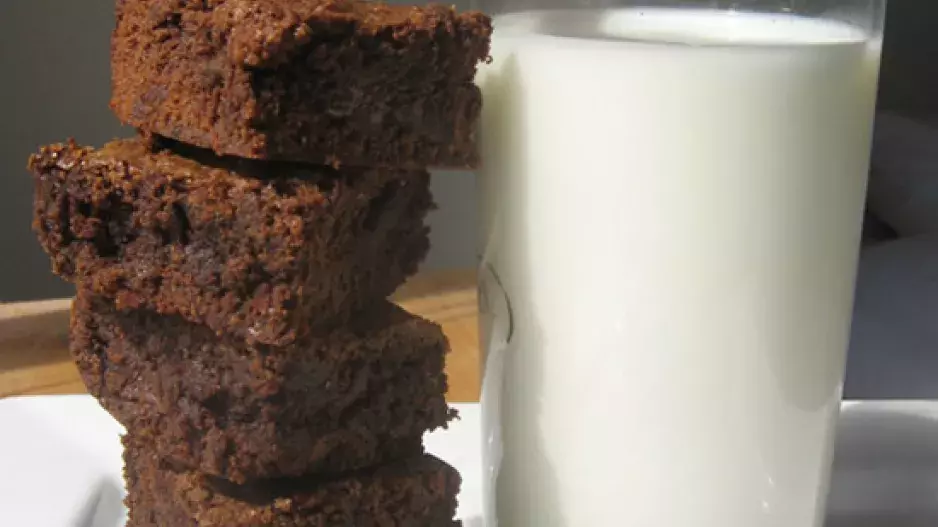 Žena připravila brownies z mateřského mléka. Hádejte, jak reagovalo okolí