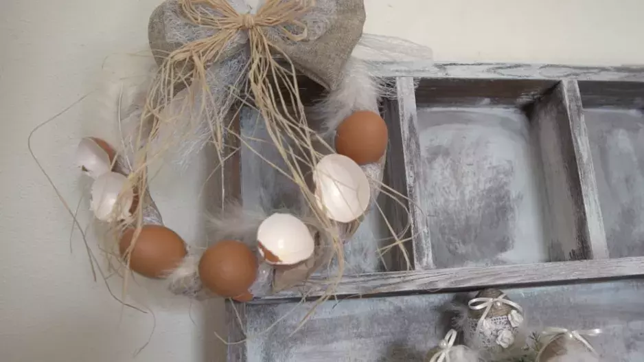 VIDEO: Vyrobte si velikonoční věnec z obyčejné papírové nákupní tašky!