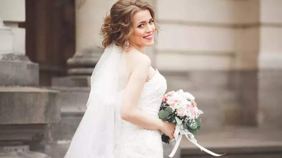 Inspirace pro nevěsty: vyberte si svatební šaty