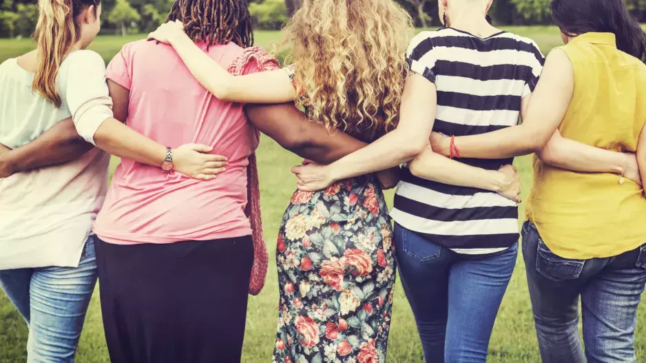 Jak slaví Češky Mezinárodní den žen?