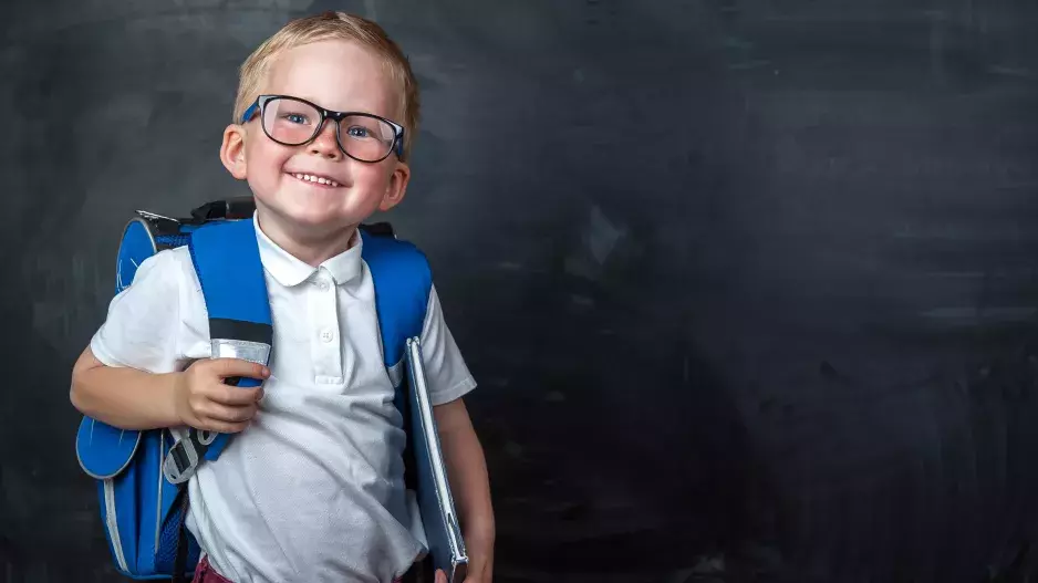 HOLA, HOLA, ŠKOLA VOLÁ ANEB ZPÁTKY DO LAVIC 