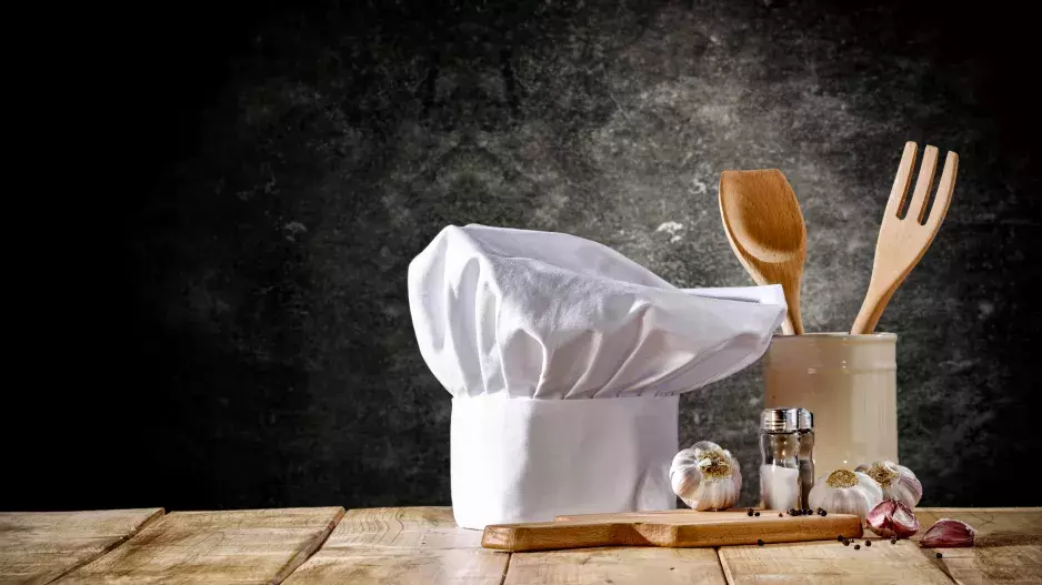 Zapečený mangold s piniovými oříšky a olivami