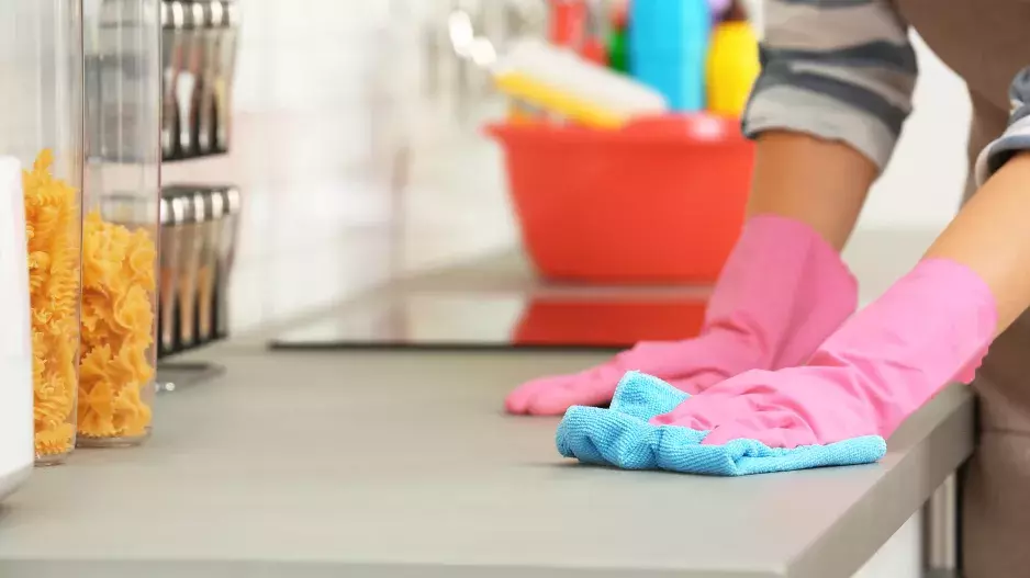 Pozor! Čištění horkou vodou není vždy dobrý nápad