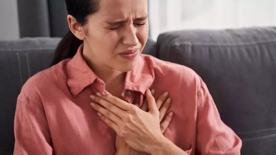 Infarkt a mrtvice patří mezi nejčastější příčiny úmrtí. Poznejte první příznaky včas