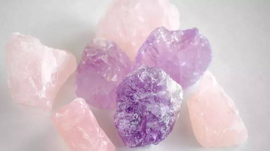 Síla krystalů: Pomohou s trápením, nespavostí i s kariérou. Který kámen se hodí pro vás?