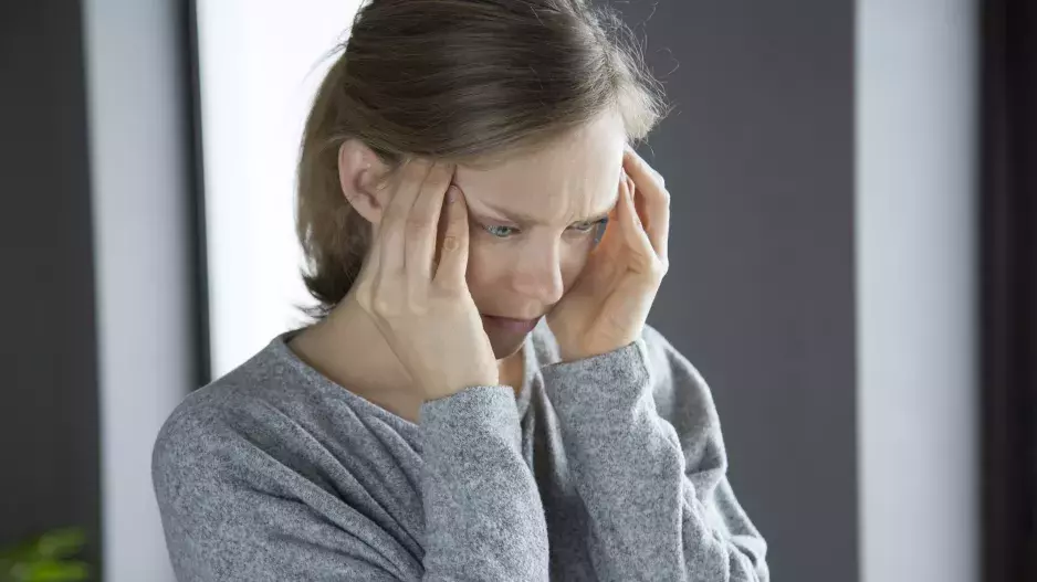 Bolesti hlavy nebo migrénu se nevyplatí podceňovat. Zjistěte příčinu a jak souvisí s vaší psychikou