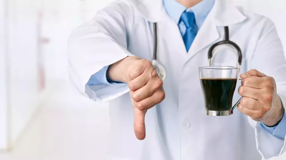 7 skupin lidí, kteří by podle expertů neměli pít kávu: Jste mezi nimi?