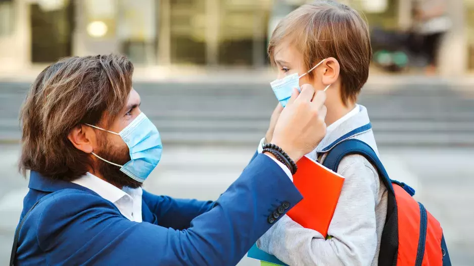 3 skupiny rodičů, které v době pandemie mezi sebou vytváří konflikty. Do které patříte vy?