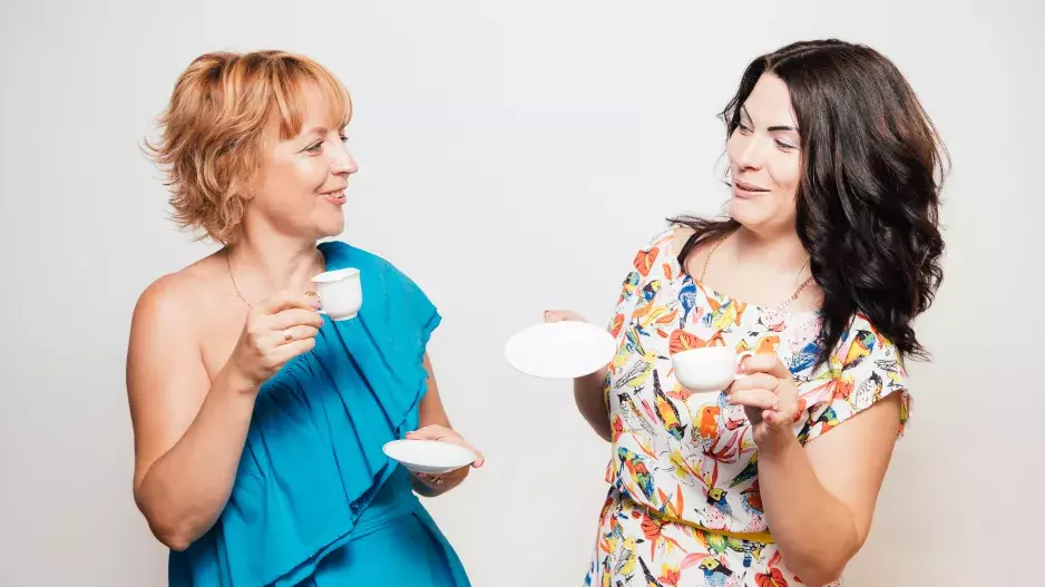 Kamarádství mezi ženami: Kdy nabíjí a jak poznat, že jde o faleš