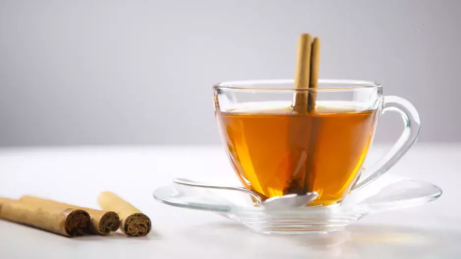 Co s vaším tělem udělá jedna lžička skořice na lačno? Budete se divit jejím překvapivě rychlým účinkům