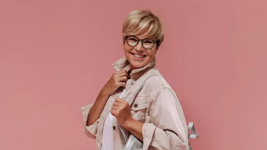 Je vám 30, 40, 50, nebo více a chcete vypadat mladší? Drobné změny v oblečení vám uberou několik let