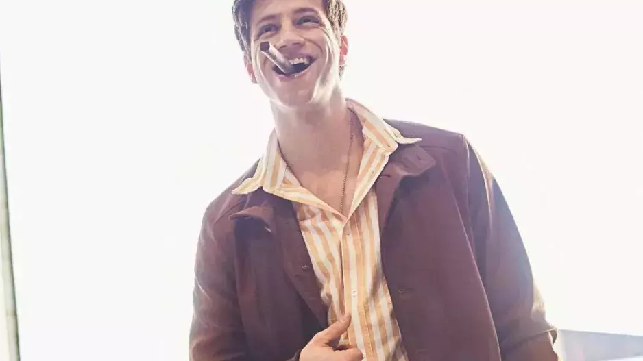 Milan Peroutka vzdal hold zesnulému Belmondovi. "Bylo mi ctí," popsal krásné focení, kde se stylizoval do této ikony