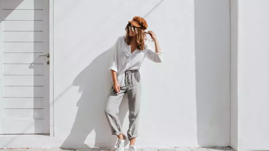 Nejkrásnější kalhoty pro pohodlný podzim. Obměňte šatník a vyzkoušejte nové trendy kousky, které se budou nosit