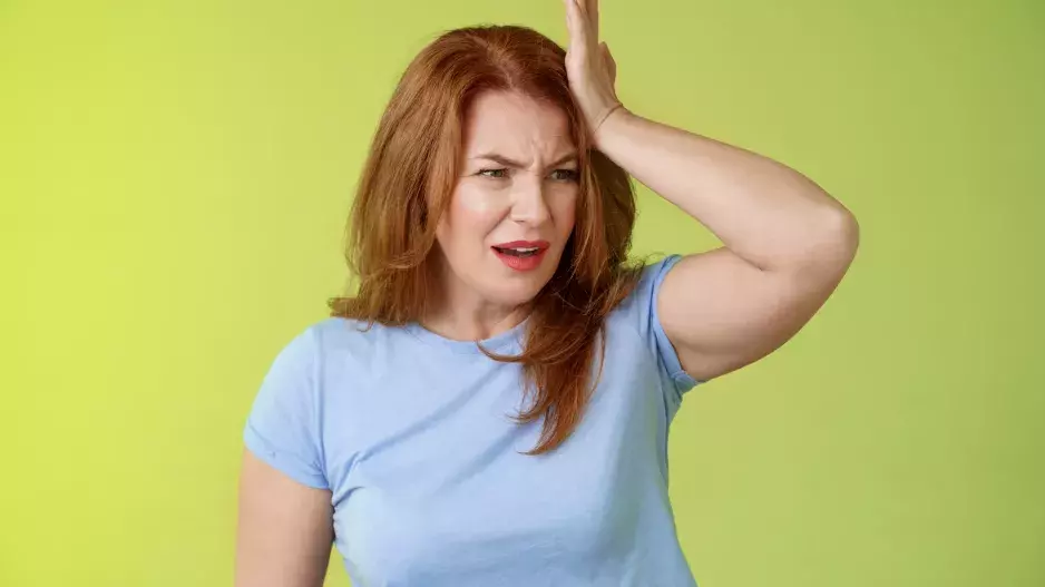 Alzheimerova choroba nastupuje plíživě: První varovné příznaky lze vysledovat už po čtyřicítce. Neignorujte je