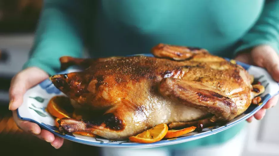 Jak připravit dokonalou svatomartinskou husu: Tři nejlepší různé způsoby přípravy chutné a šťavnaté husy