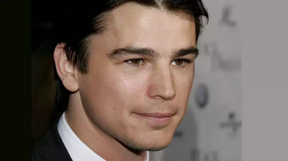 Krasavec Danny z filmu Pearl Harbor: Takto vypadá po 20 letech od uvedení snímku. Sdělil i důvod, proč opustil Hollywood