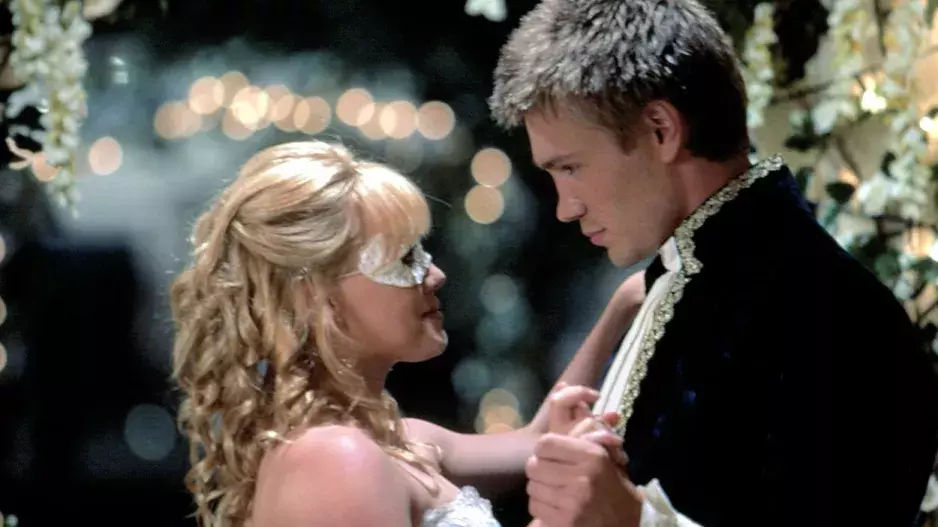 Kam se poděli nejkrásnější herci z romantických komedií? Podívejte se na prince z Moderní Popelky, Deana z „Gilmorek“ a další hezouny