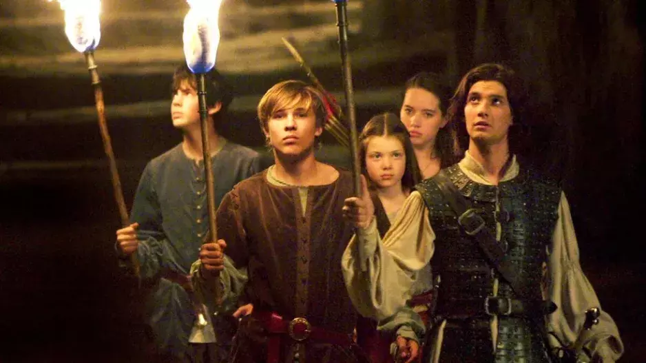 Jak dnes vypadají herci z filmové série Letopisy Narnie: Z prince Kaspiana se vám podlomí kolena, představitelka Zuzany vyrostla do krásy