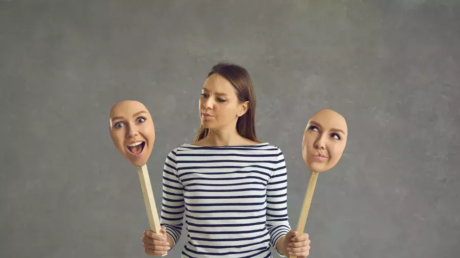 Kvíz: Zjistěte, zda máte dominantní levou, nebo pravou hemisféru. Stačí vybrat obličej, který vám přijde šťastnější