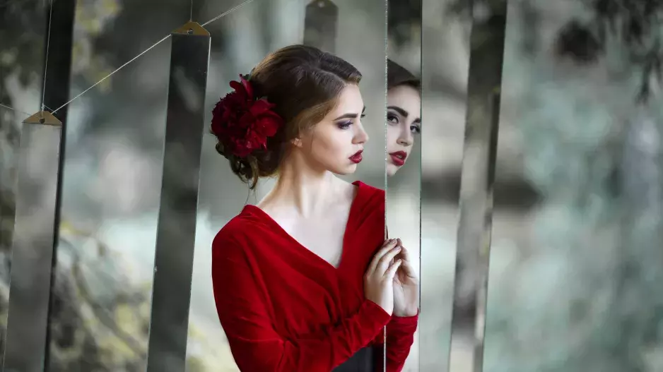 Zrcadlové datum 22.02.2022: Prý má moc otevřít pekelné brány. Obsahuje andělské i mistrovské číslo