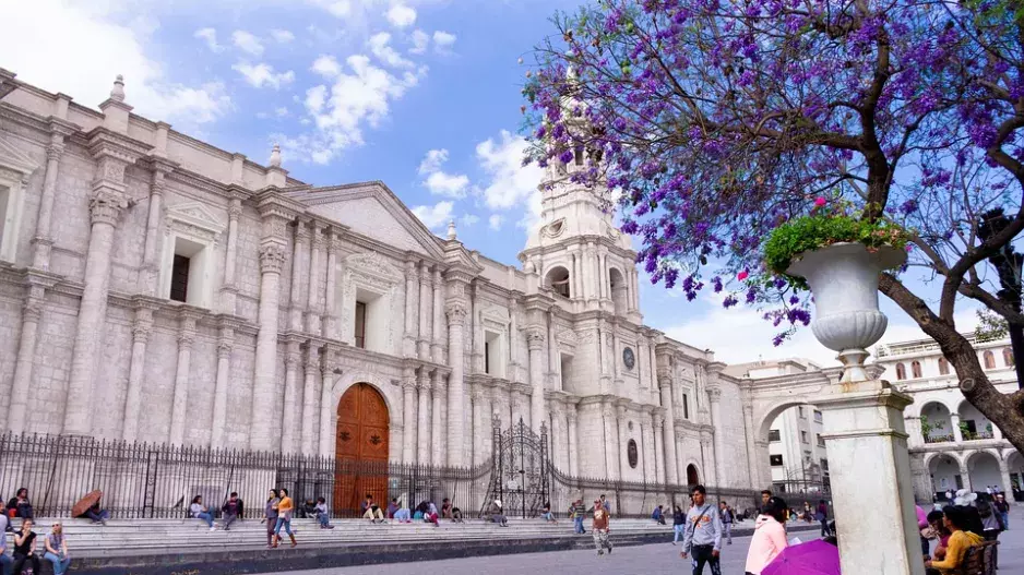 Vědomostní kvíz: Poznáte nejkrásnější náměstí světa na fotografiích? Zjistěte, zda máte zeměpis v malíčku