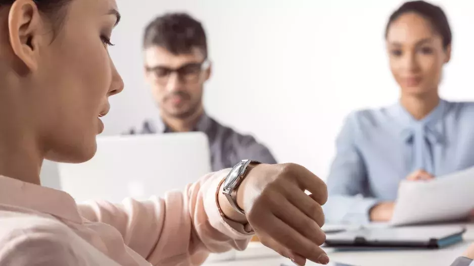 Numerologie: Pohled na hodinky přesně v celou není náhoda. Zjistěte, co značí časy 00:00, 01:00, 02:00 a další