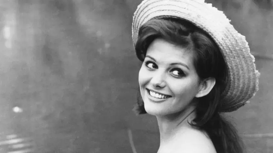 Claudia Cardinale a její těžký osud: Kvůli slávě se nechala zotročit a zřekla se syna