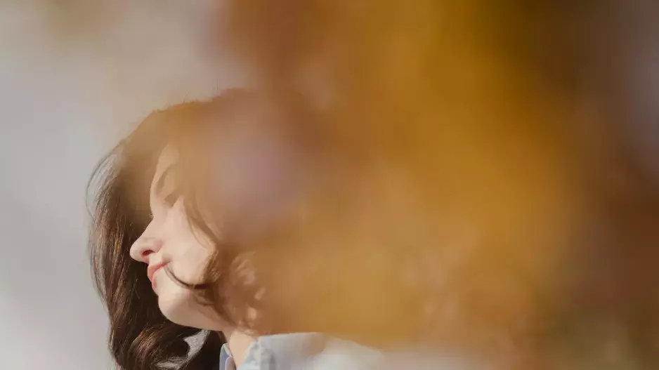 Proč je bob oblíbeným letním účesem? Ušetříte čas se stylingem! 