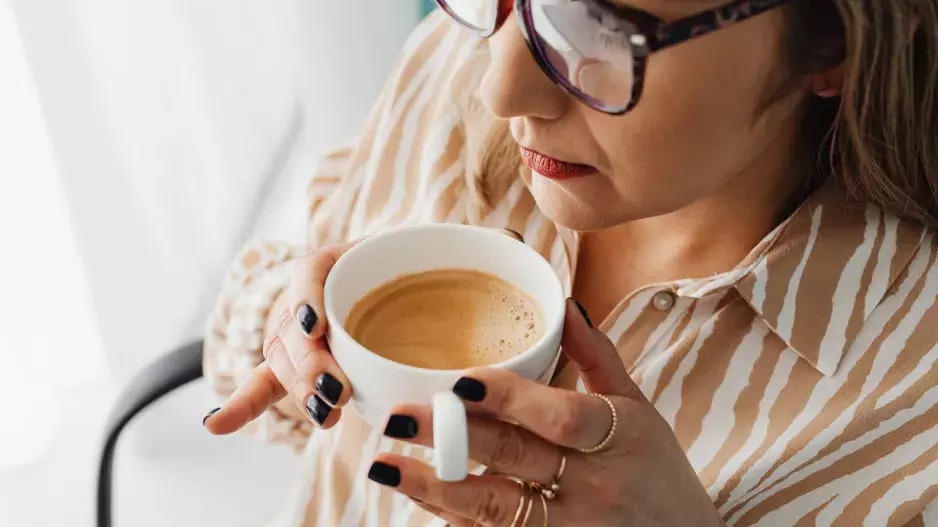 Co se stane s vaším mozkem, když budete pít kávu každý den: Vědecká studie potvrdila, že káva mění jeho strukturu a může ovlivňovat paměť