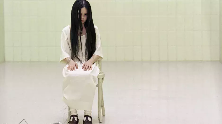 Kdysi si zahrála děsivou Samaru v hororu Kruh: Dnes je z herečky kráska, která má za sebou divokou minulost