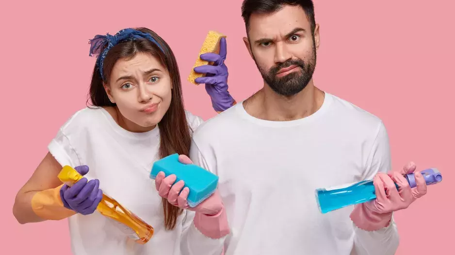 Největší podivíni zvěrokruhu: Znamení, která neustále hystericky uklízí, děsí se špíny a svou posedlostí stresují své okolí