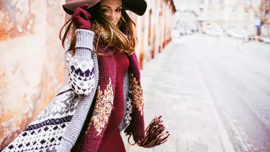 Móda: Štíhlejší za pár vteřin. Trendy oblečení, které vám ubere pár kilo a nestojí víc než tisícovku