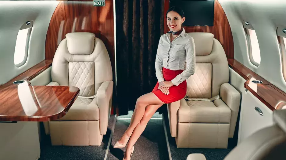 Letušky soukromých letadel poskytují mnohem rozsáhlejší služby, než je obvyklé. Přečtěte si šokující zpověď jedné z nich