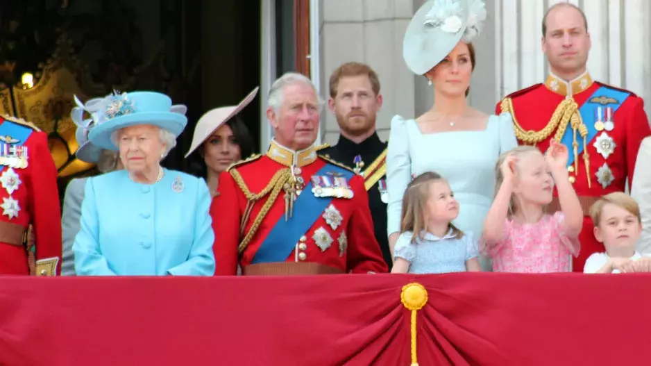 Přísná pravidla královského stolování: Jak vypadá kultivované chování a dokonalá etiketa?