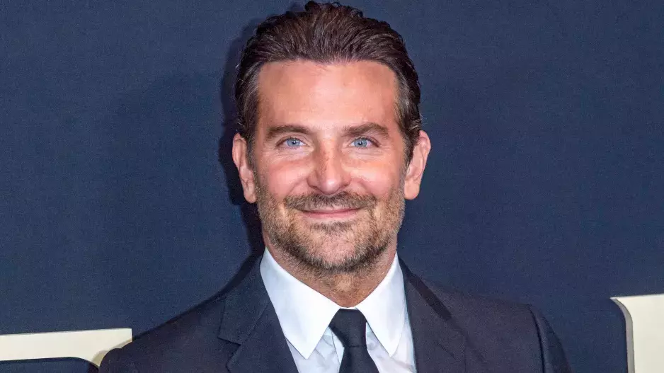 V ložnici měl Bridget Jones i topmodelku Irinu Shayk. Fešák Bradley Cooper prodává svůj dům a vy se do něj můžete podívat