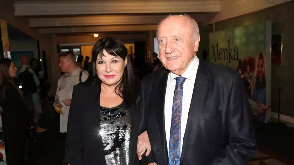 Pikantní překvapení na oslavě narozenin Felixe Slováčka: Milenky i Dáda na jednom místě! Možná poteče krev