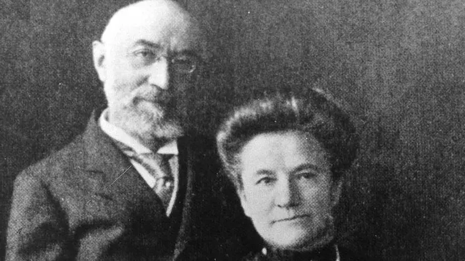 Manželé Strausovi byli inspirací pro velkou lásku ve filmu Titanic. Jejich příbuzná je vdovou po zesnulém šéfovi ponorky Titan