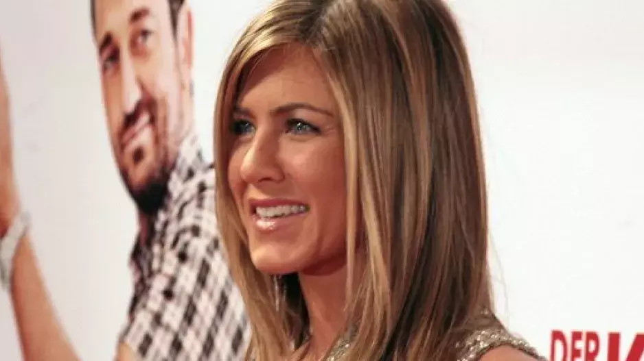 Jennifer Aniston radí ženám nad 50 let, jak vypadat skvěle: Stačí jednoduchý nápoj s jablečným octem