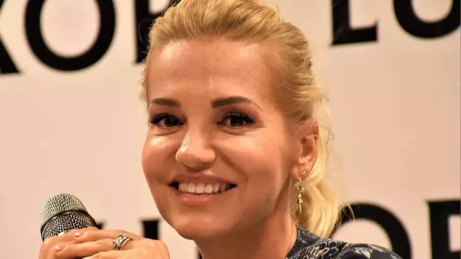 Zamilovaná Dara Rolins kápla božskou, jak ji sbalil Pavel Nedvěd. Půl roku vztah tajili