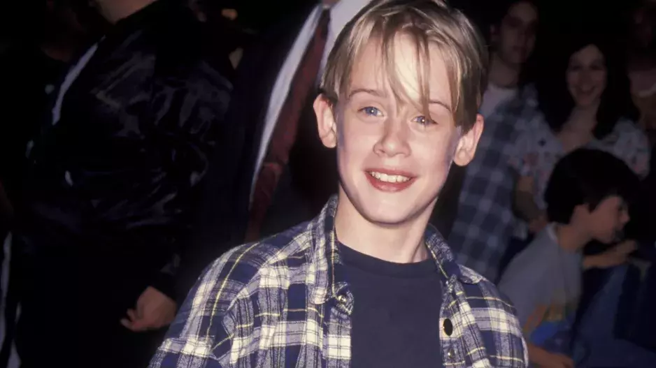 Hvězda filmů Sám doma slaví 43. narozeniny: Přes největší slávu padl na drogové dno. Nyní se vrací na výsluní 