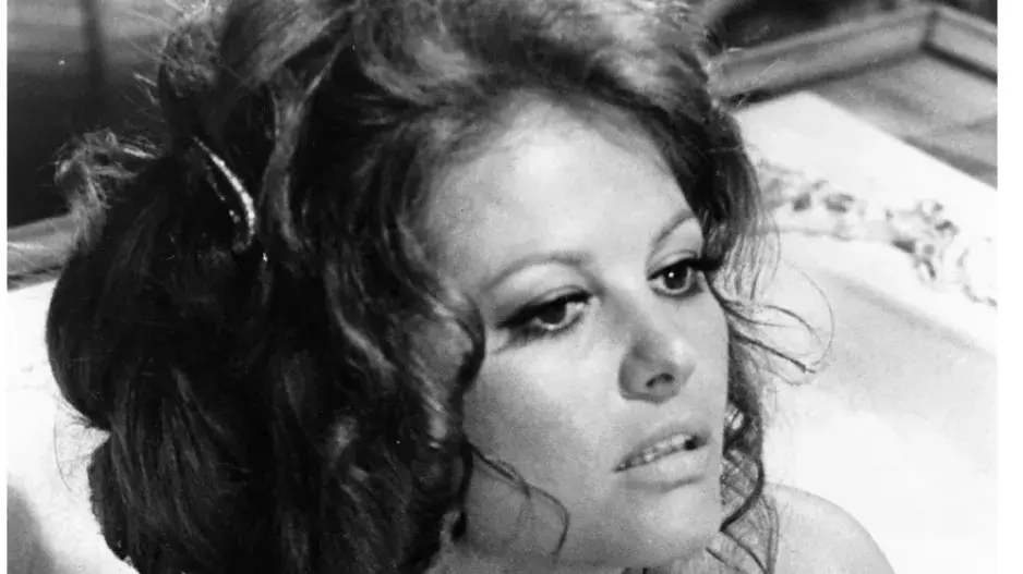Claudia Cardinale měla tuniské kořeny: Kamarádila s Bardotkou, žila s hrubiánem a tajila svého syna