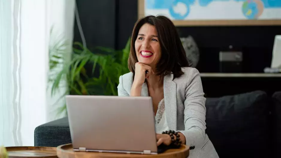 Začátky podnikání: 6 praktických tipů, jak šetřit a růst