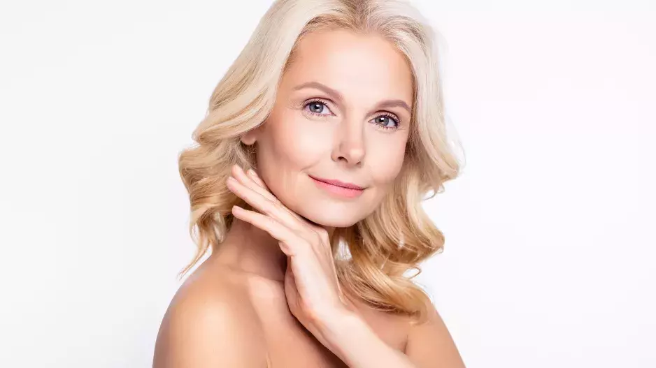 Vlasoví stylisté radí: Účesy podle tvaru obličeje, které vám uberou roky. Podívejte se na ty nejkrásnější