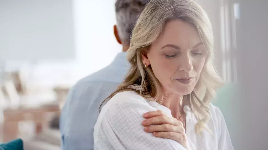 Lhaní, emocionální nátlak či chorobná žárlivost: Tyto věci mužům ve vztahu nikdy neodpouštějte