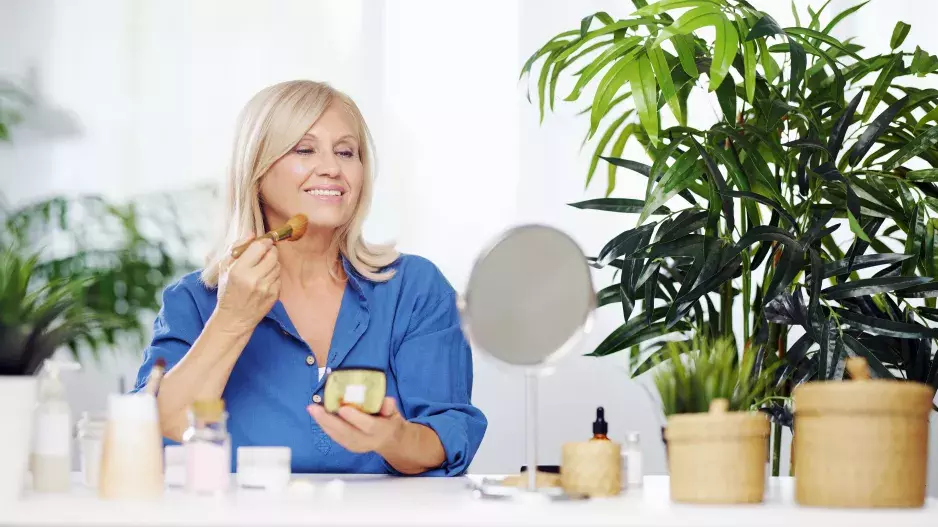 Přirozené líčení podle trendů letošního jara: Základem je hydratace pleti, nezapomeňte na jednu maličkost