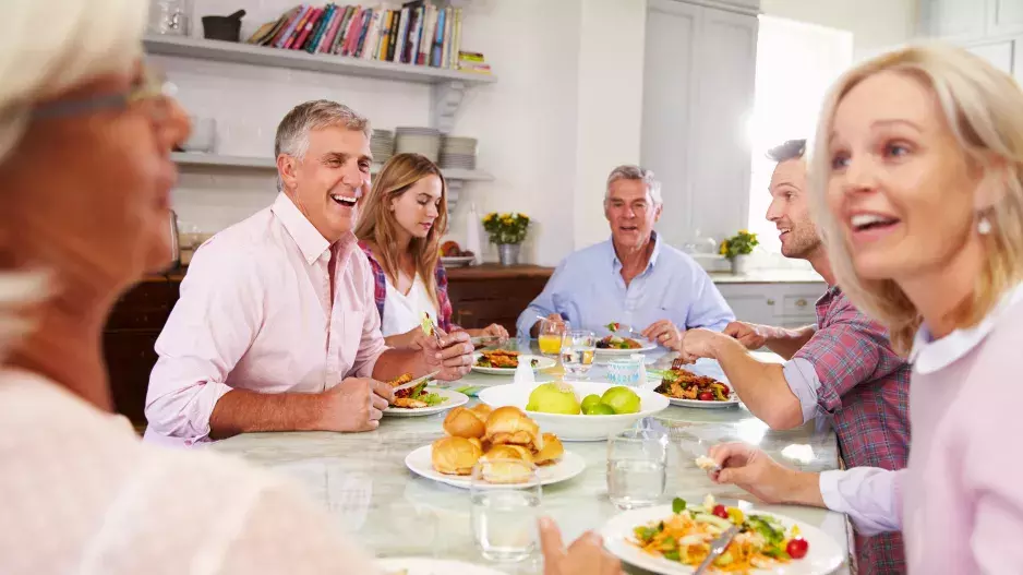 "Manželka mě ponižuje před rodinou i přáteli, jsem její poskok," píše Milan. Může jít o domácí šikanu, říká odbornice