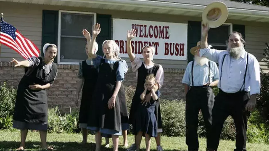 Neznají peníze, nemají elektřinu a netrpí rakovinou, stačí jim základní vzdělání. Tak žije komunita Amišů v USA